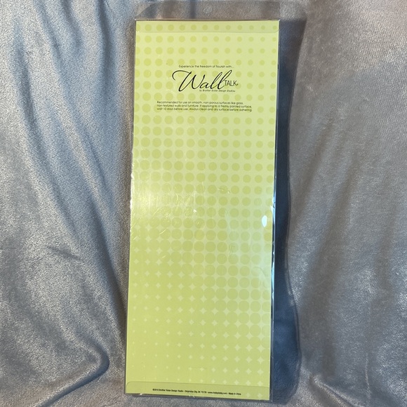 Shabby Chic Wall Flowers NWT/ Original Packaging - Picture 2 of 6